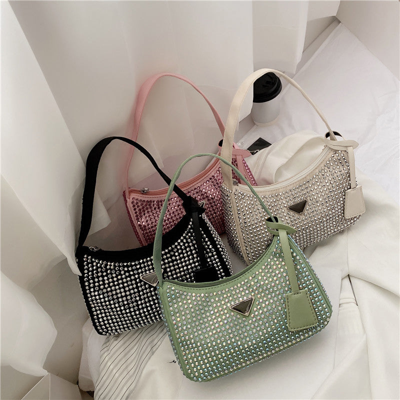 Quadratische Umhängetasche für Damen – Schultertasche mit Struktur