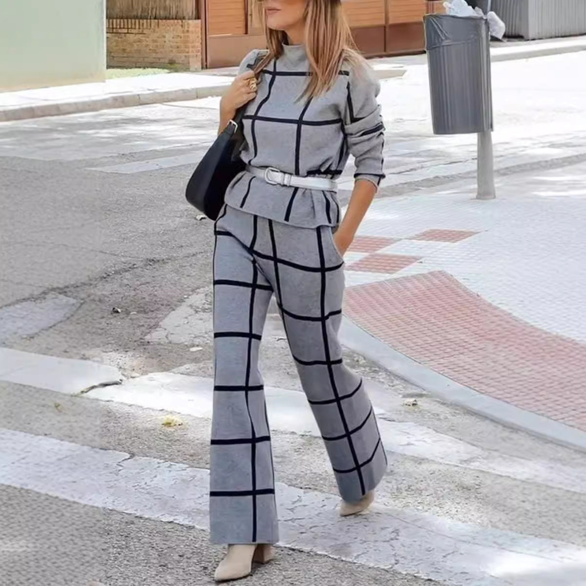 Damen 2-teiliges Set – Rollkragenpullover & karierte Hose, langärmelig